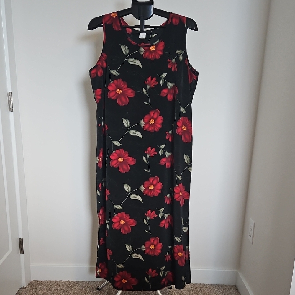 Red and Black Sleeveless Sheath Maxi Dress with Scoop Neck